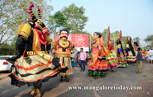 Karavali ustav 2016